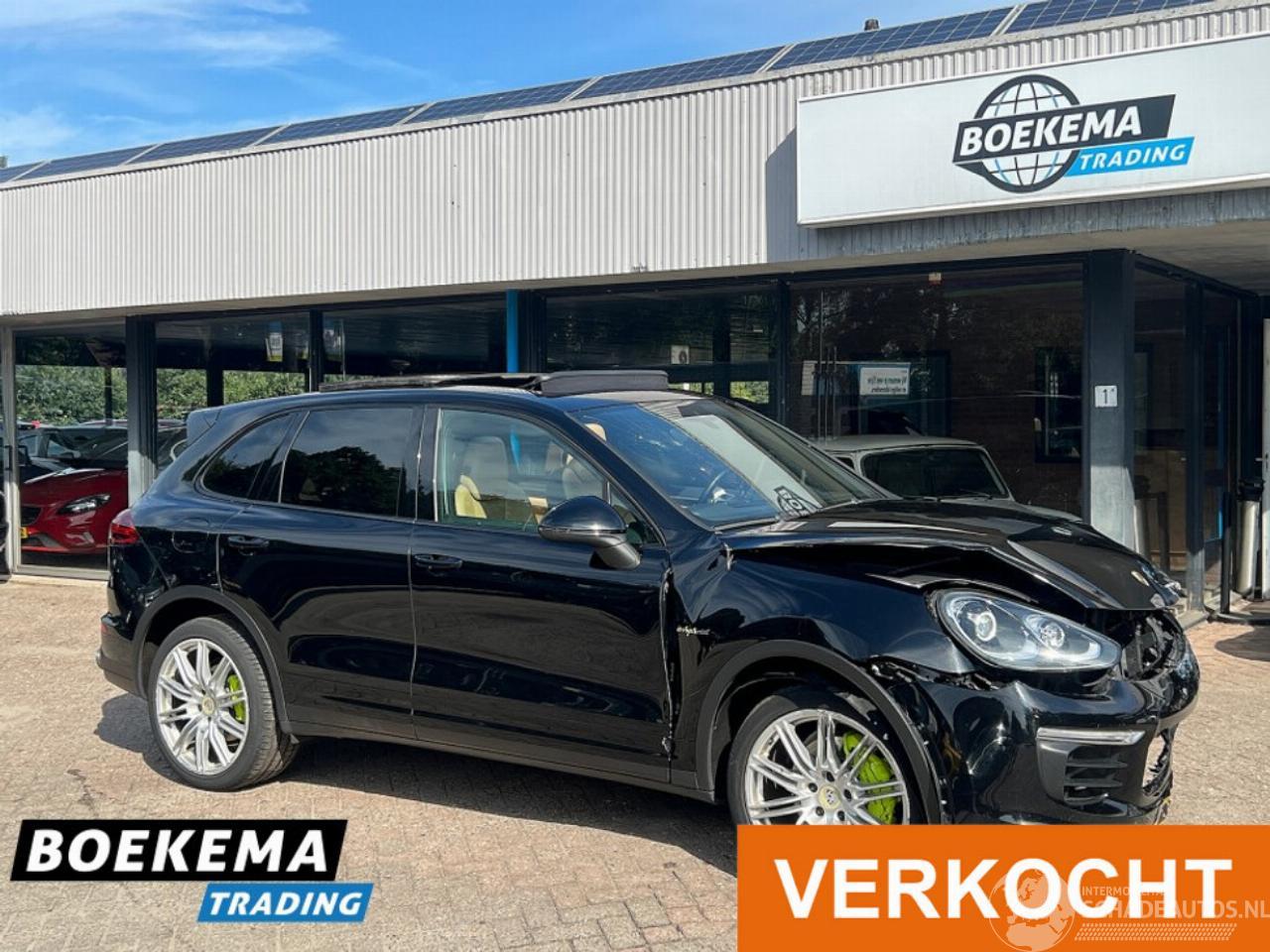 Porsche Cayenne 3.0 S E-Hybrid Pano Leder Bose Navi Climate PDC Trekh.