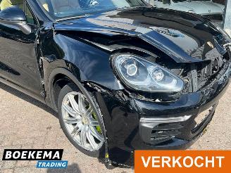 Porsche Cayenne 3.0 S E-Hybrid Pano Leder Bose Navi Climate PDC Trekh. picture 6