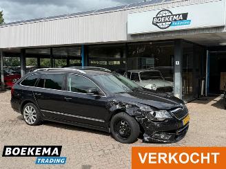 Schadeauto Skoda Superb Combi 1.6 TDI Ambition Business Xenon Navigatie Clima Stoelverw. 2014/1