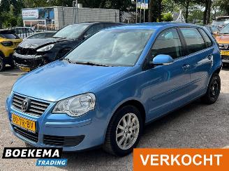 Volkswagen Polo 1.4 16V Automaat Climate Cruise PDC trekh. picture 4