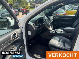Jeep Grand-cherokee 3.0 CRD Summit 250PK 4X4 Grijskenteken Leer Open-Dak Stoelverw/koeling picture 14