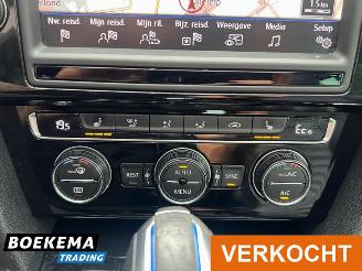 Volkswagen Passat 1.4 TSI GTE Highline Pano Keyless Massage Leder PDC Trekh. picture 35