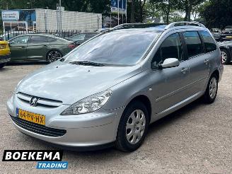 Peugeot 307 2.0 HDi Climate Cruise Glazen dak Trekh. picture 4