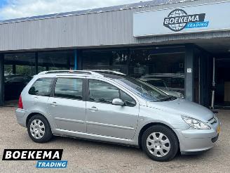 Unfallwagen Peugeot 307 2.0 HDi Climate Cruise Glazen dak Trekh. 2005/4