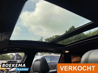 BMW 3-serie 325i High Exec. Pano Leder Xenon Navi Clima Cruise PDC picture 16