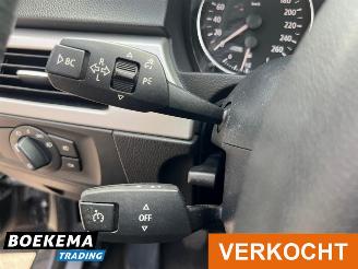 BMW 3-serie 325i High Exec. Pano Leder Xenon Navi Clima Cruise PDC picture 27