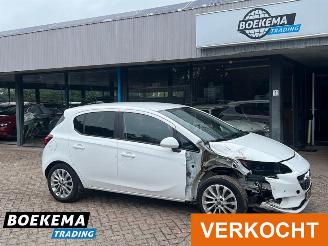 Damaged car Opel Corsa 1.0 Turbo 120 Jaar Edition Climate Navi Cruise PDC Camera 2019/3