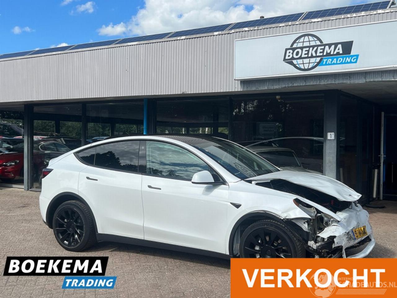 Tesla Model Y Long Range AWD 75 kWh Autopilot FullselfDrive 3.0