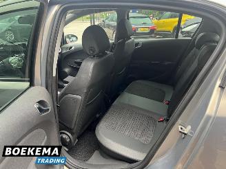 Opel Corsa 1.2 16V Automaat Navi Climate Cruise picture 17