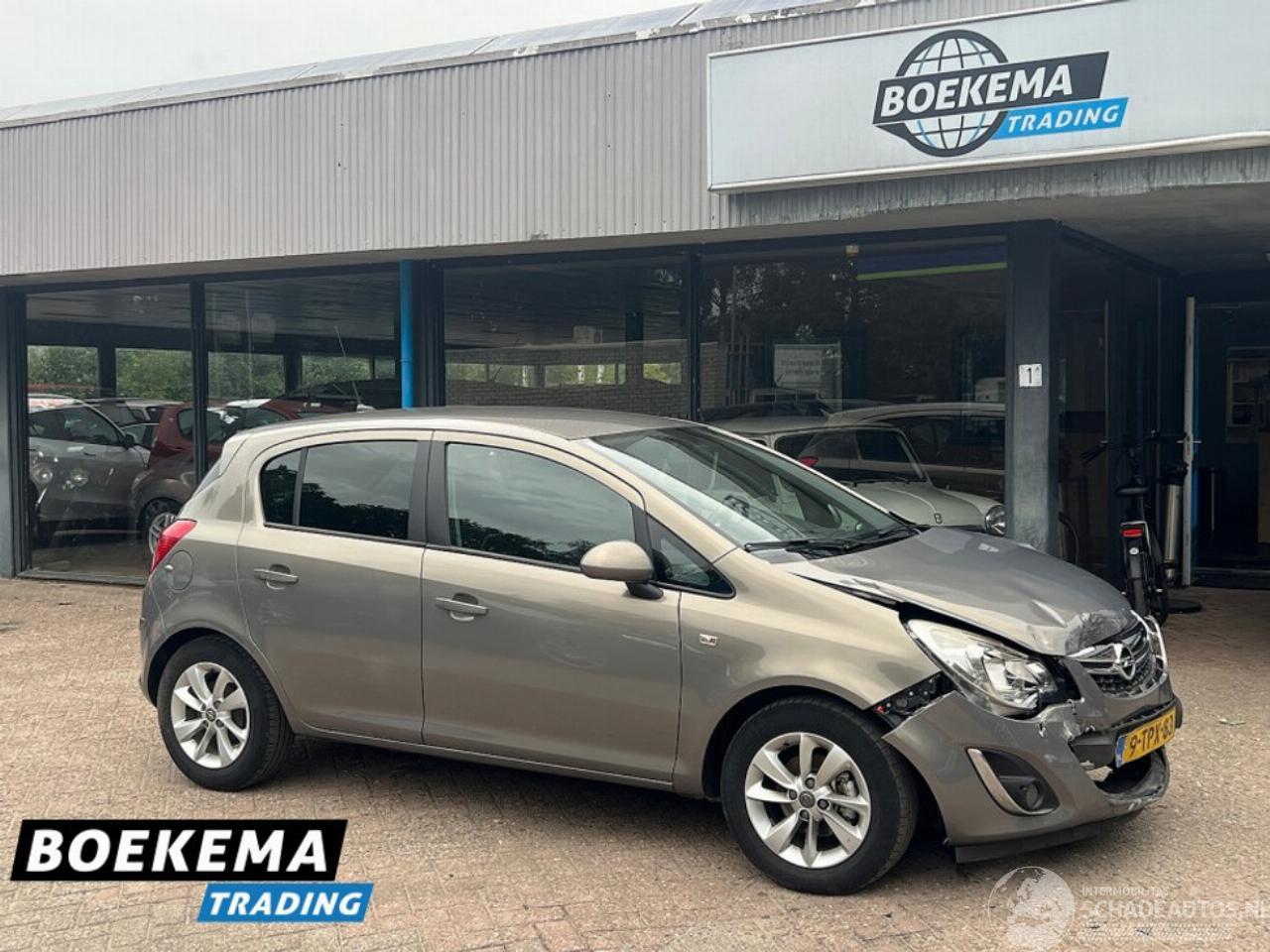 Opel Corsa 1.2 16V Automaat Navi Climate Cruise