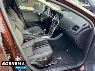 Volvo V-40 Cross Country 2.0 T3 Nordic+ Led Navi Climate Cruise Stoelverw. picture 21