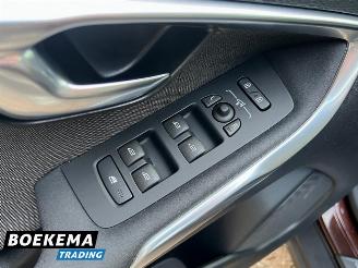 Volvo V-40 Cross Country 2.0 T3 Nordic+ Led Navi Climate Cruise Stoelverw. picture 23