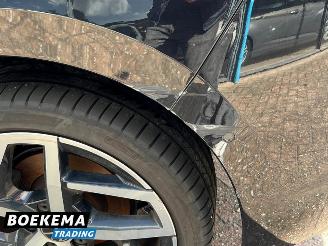 Volkswagen Golf 1.5 eTSI Style HUD DSG Massage Led Navi Stoelverw. picture 12