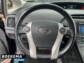 Toyota Prius 1.8 Comfort Xenon Keyless Navi Climate Cruise picture 24