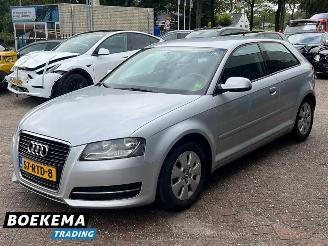 Audi A3 1.6 TDI Attraction Navigatie Cruise Climate picture 4