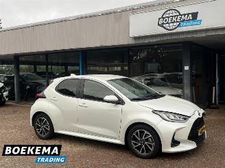 škoda osobní automobily Toyota Yaris 1.5 Hybrid Keyless Navi Climate Cruise stoelverw. 2023/1