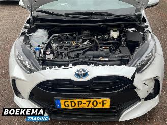 Toyota Yaris 1.5 Hybrid Keyless Navi Climate Cruise stoelverw. picture 10