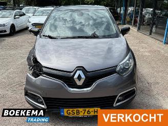 Renault Captur 1.2 TCe Helly Hansen Automaat Navigatie Climate Cruise Camera picture 5
