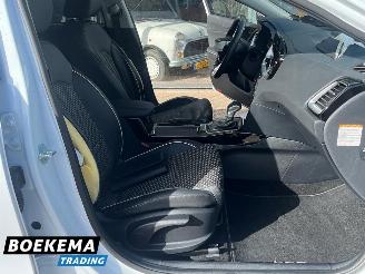 Kia Ceed 1.6 GDI PHEV Aut Led Keyless Virtual Navi Climate Cruise picture 24