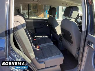 Volkswagen Touran 1.6 TDI Climate Cruise Trekhaak picture 19