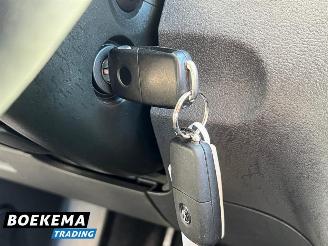 Volkswagen Touran 1.6 TDI Climate Cruise Trekhaak picture 29