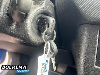 Peugeot 206 1.1 XR Airco 5-Deurs Elek-Ramen picture 24