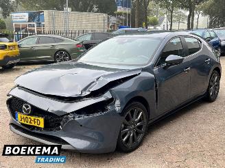 Mazda 3 2.0 e-SkyActiv-G M Hybrid Virtual Keyless Bose Navi picture 4
