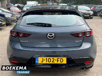 Mazda 3 2.0 e-SkyActiv-G M Hybrid Virtual Keyless Bose Navi picture 16