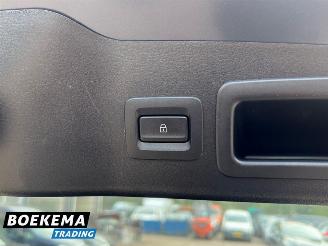 Mazda 3 2.0 e-SkyActiv-G M Hybrid Virtual Keyless Bose Navi picture 21