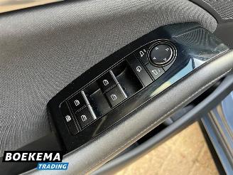 Mazda 3 2.0 e-SkyActiv-G M Hybrid Virtual Keyless Bose Navi picture 25