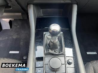 Mazda 3 2.0 e-SkyActiv-G M Hybrid Virtual Keyless Bose Navi picture 31