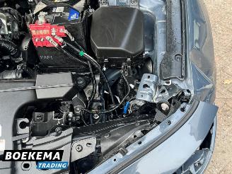 Mazda 3 2.0 e-SkyActiv-G M Hybrid Virtual Keyless Bose Navi picture 12