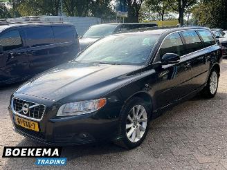 Volvo V-70 2.0 D3 Limited Aut Navi Cruise Trekhaak PDC picture 4