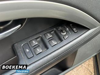 Volvo V-70 2.0 D3 Limited Aut Navi Cruise Trekhaak PDC picture 18