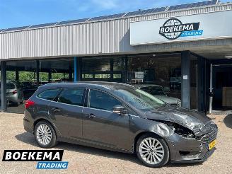 Damaged car Ford Focus Wagon 1.5 TDCI Titanium Navigatie Climate Cruise PDC Trekh. 2015/11
