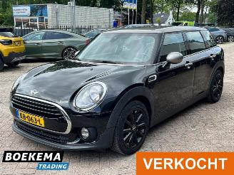 Mini Clubman Cooper 1.5 Business Automaat Navigatie Climate Cruise NL-Auto! picture 4