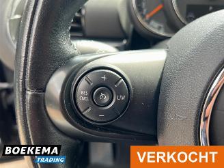 Mini Clubman Cooper 1.5 Business Automaat Navigatie Climate Cruise NL-Auto! picture 25
