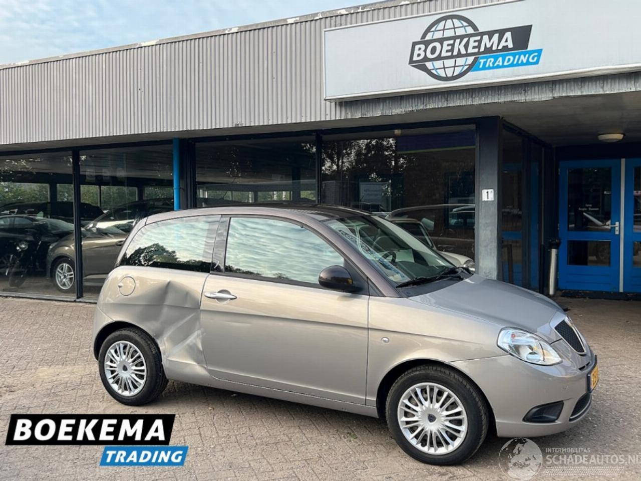 Lancia Ypsilon 1.4 Oro Airco Two-Tone