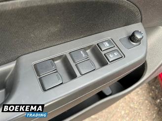 Suzuki Swift 1.2 Exclusive EASSS Keyless Climate PDC trek. picture 20