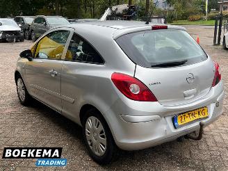Opel Corsa 1.2-16V Enjoy Trekhaak Metalic picture 3