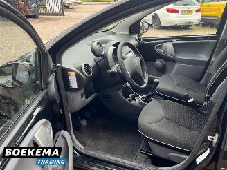 Peugeot 107 1.0-12V Sublime Airco 5-Deurs picture 11