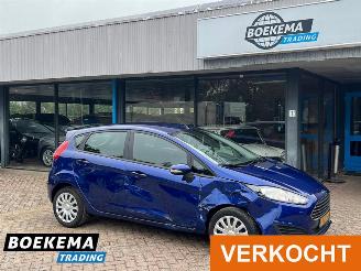Coche accidentado Ford Fiesta 1.0 Style Navigatie Airco 5-Deurs 2015/3