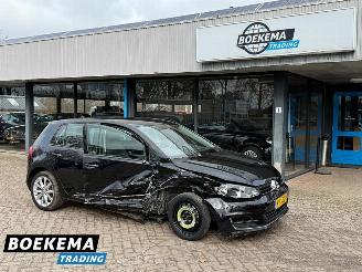 Voiture accidenté Volkswagen Golf 1.4 TSI Highline Navigatie Climate Camera Cruise 2017/1