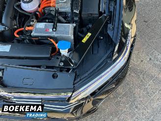 Volkswagen Passat Variant 1.4 TSI GTE Panorama Massage Virtual Camera picture 7