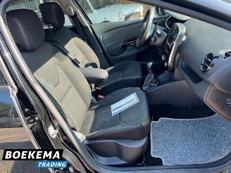Renault Clio Estate 0.9 TCe Dynamique Navigatie Clima Cruise picture 18