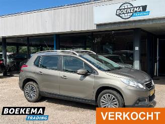  Peugeot 2008 1.2 PureTech Automaat Glazen dak Navi Airco Cruise 2016/3