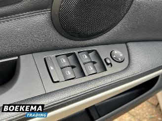 BMW 3-serie 320d Luxury Line Xenon Leer Cruise Navi Stoelverw. picture 20