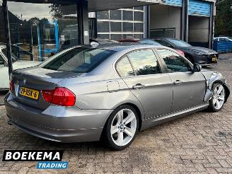 BMW 3-serie 320d Luxury Line Xenon Leer Cruise Navi Stoelverw. picture 2