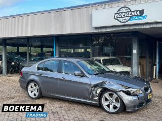 krockskadad bil auto BMW 3-serie 320d Luxury Line Xenon Leer Cruise Navi Stoelverw. 2012/7
