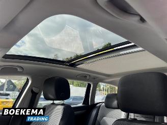 Volkswagen Passat Variant 1.4 TSI Comfortline Aut Pano Climate Cruise PDC picture 29